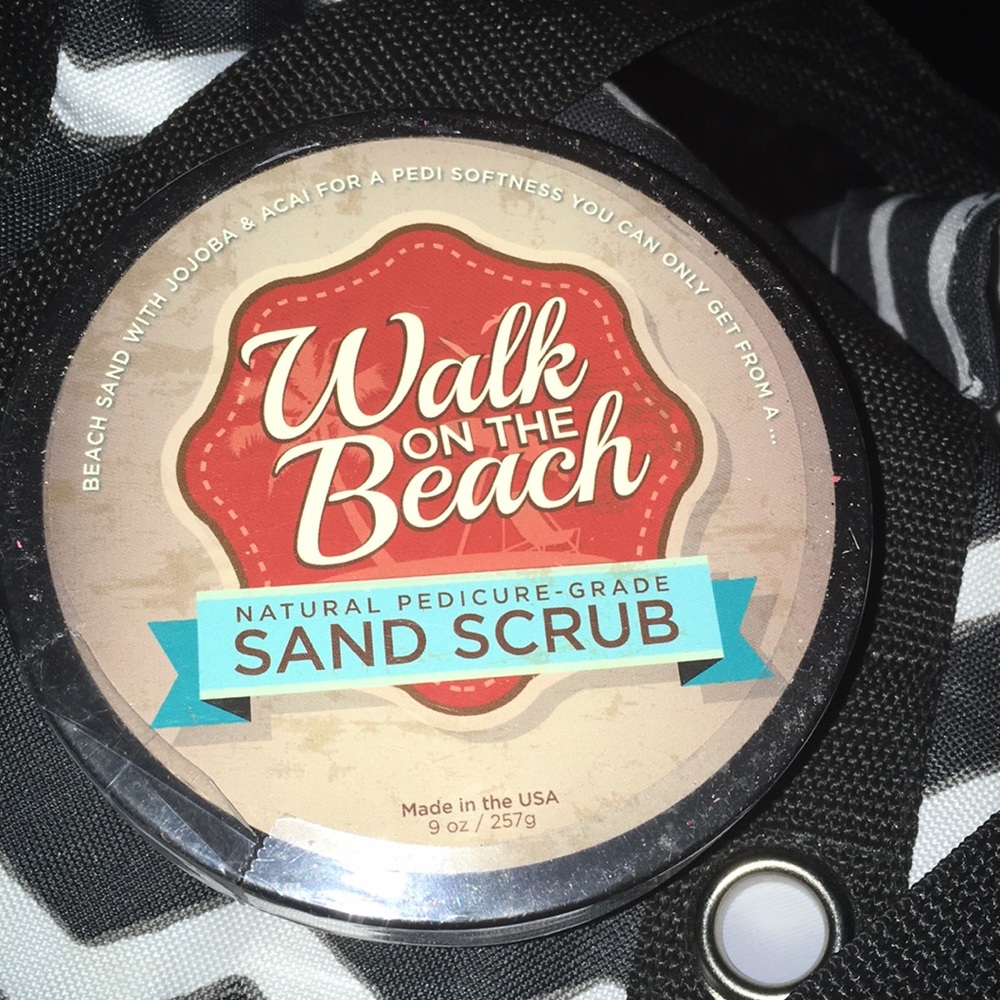 Walk on the Beach sand scrub